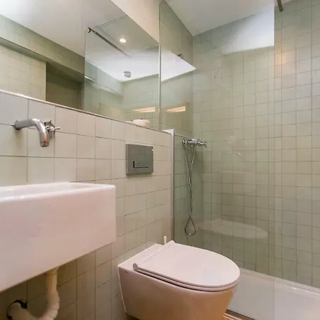 Alfama Historical Apartman *